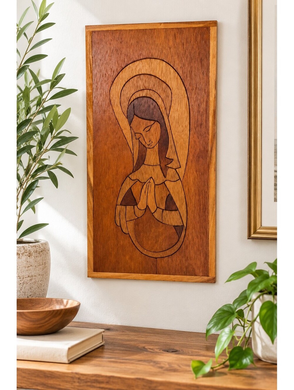 Vtg Handcrafted Virgin Mary Praying Wood Wall Plaque Madonna MCM Religious Folk